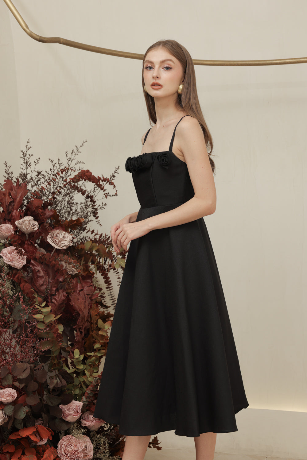 MORGANA DRESS Straight Neckline Strappy Midi Dress with Floral Details (Black Gazaar)