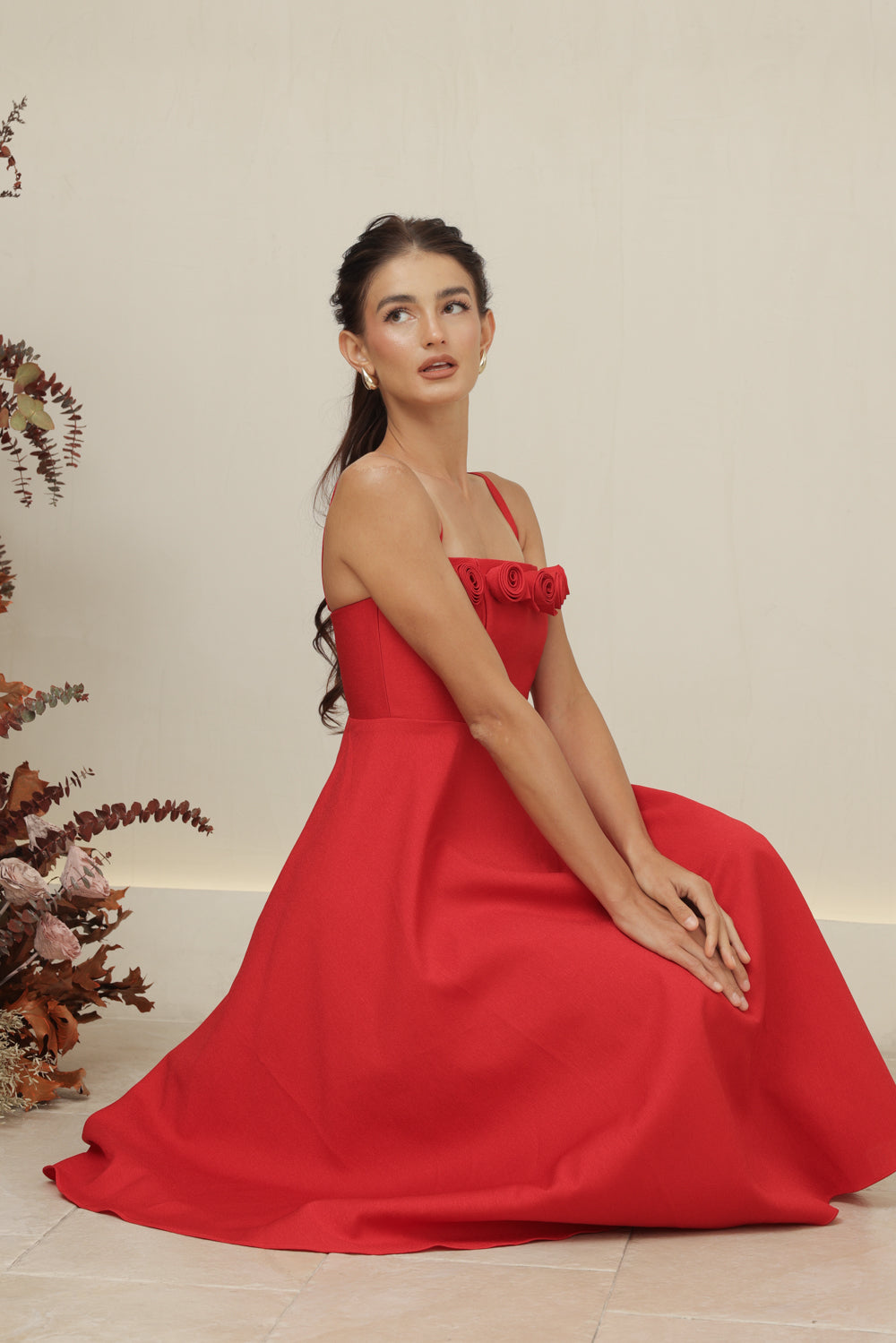 MORGANA DRESS Straight Neckline Strappy Midi Dress with Floral Details (Red Gazaar)