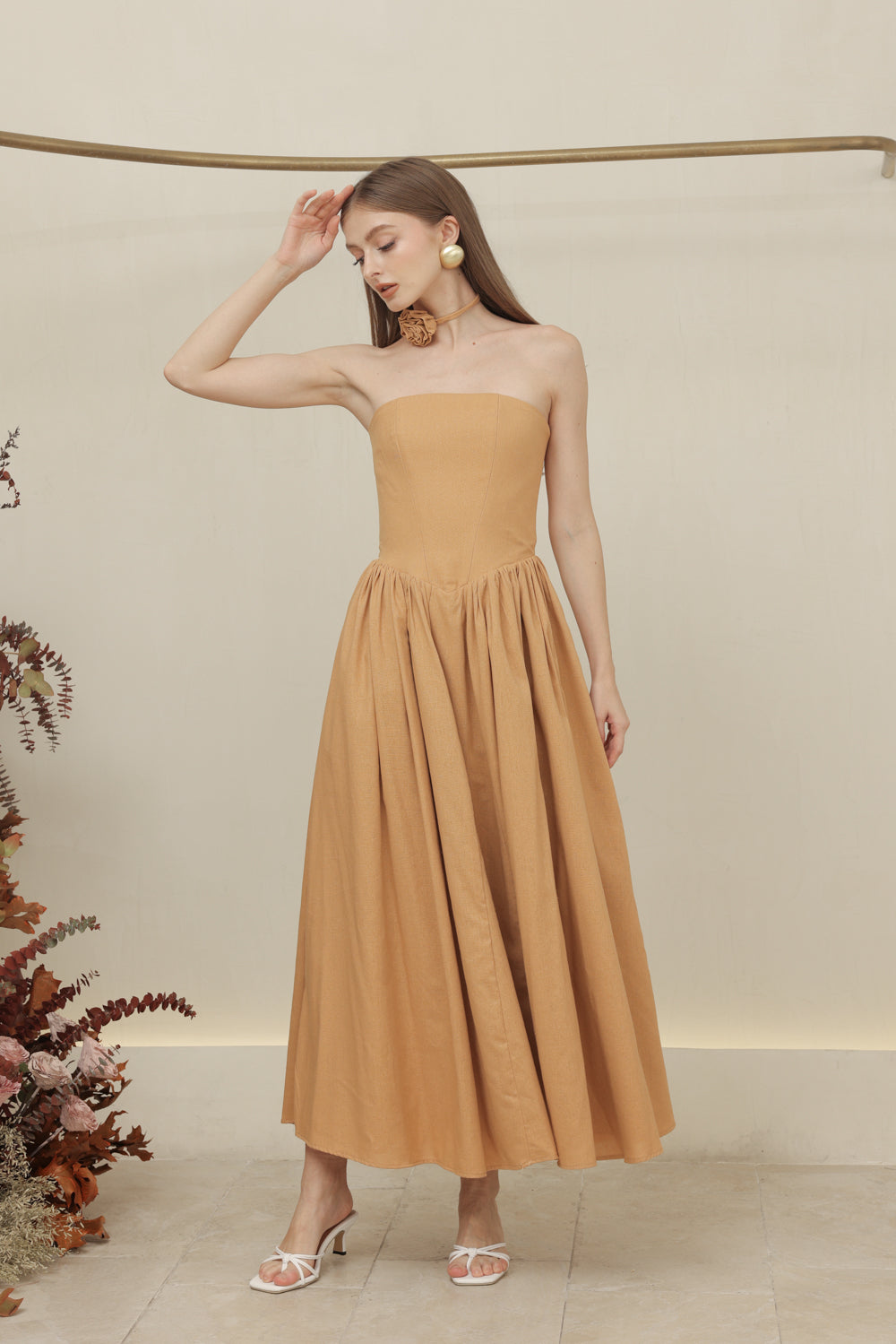 COCO DRESS Strapless Baroque Style Waist Midi Dress with Floral Neckpiece (Camel Linen)