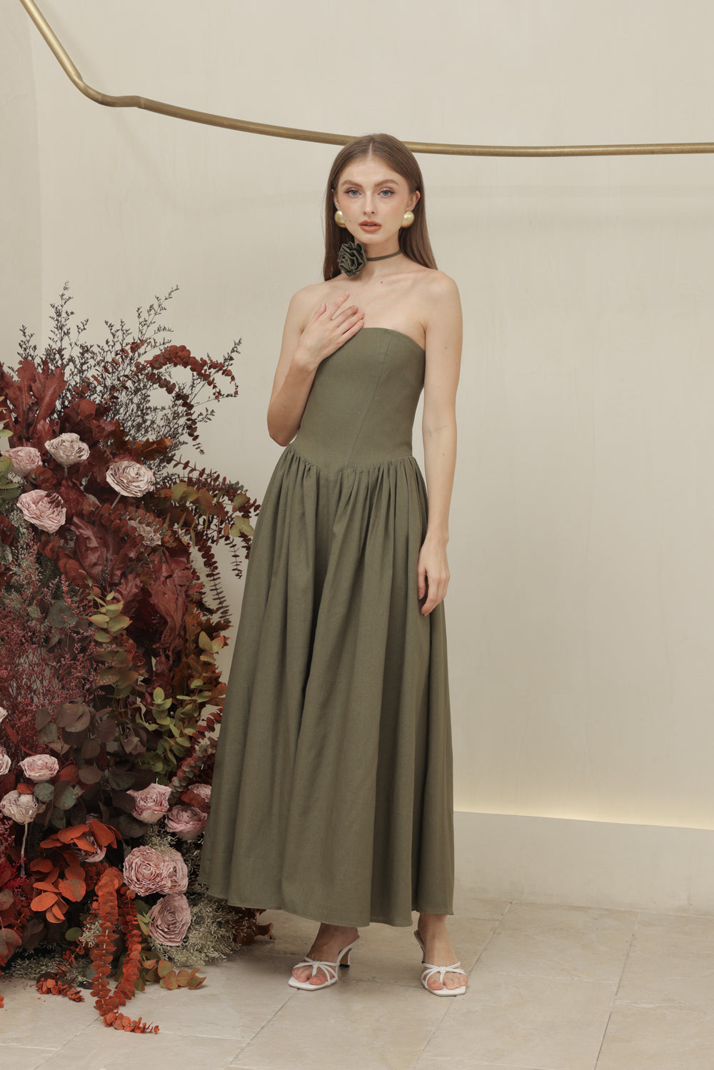 COCO DRESS Strapless Baroque Style Waist Midi Dress with Floral Neckpiece (Olive Linen)