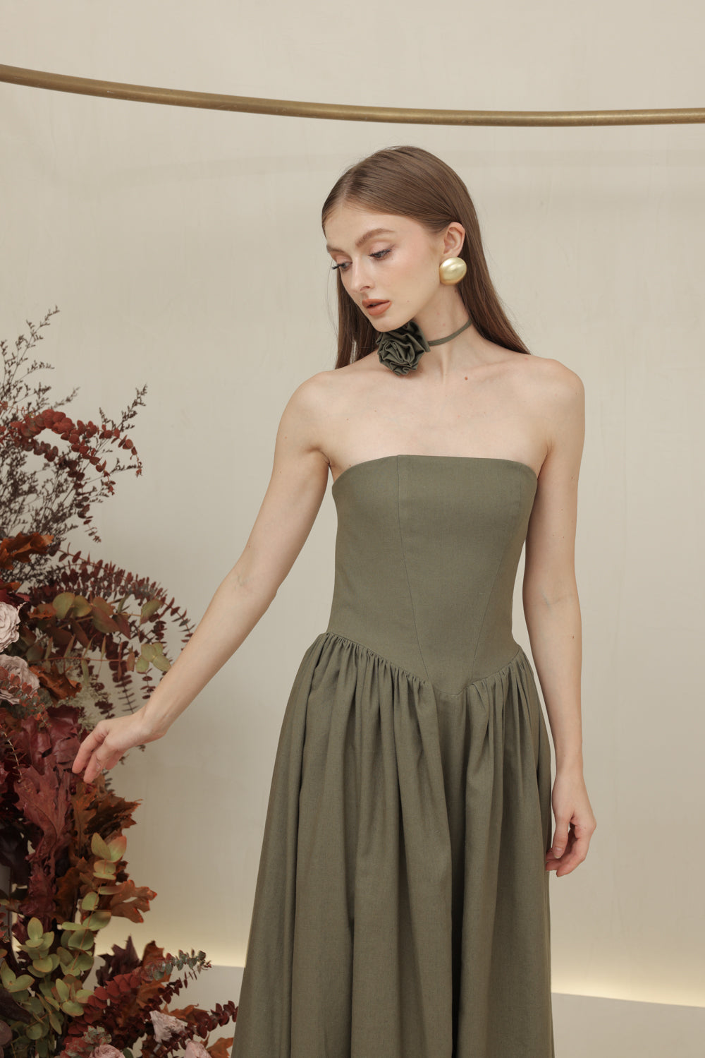 COCO DRESS Strapless Baroque Style Waist Midi Dress with Floral Neckpiece (Olive Linen)