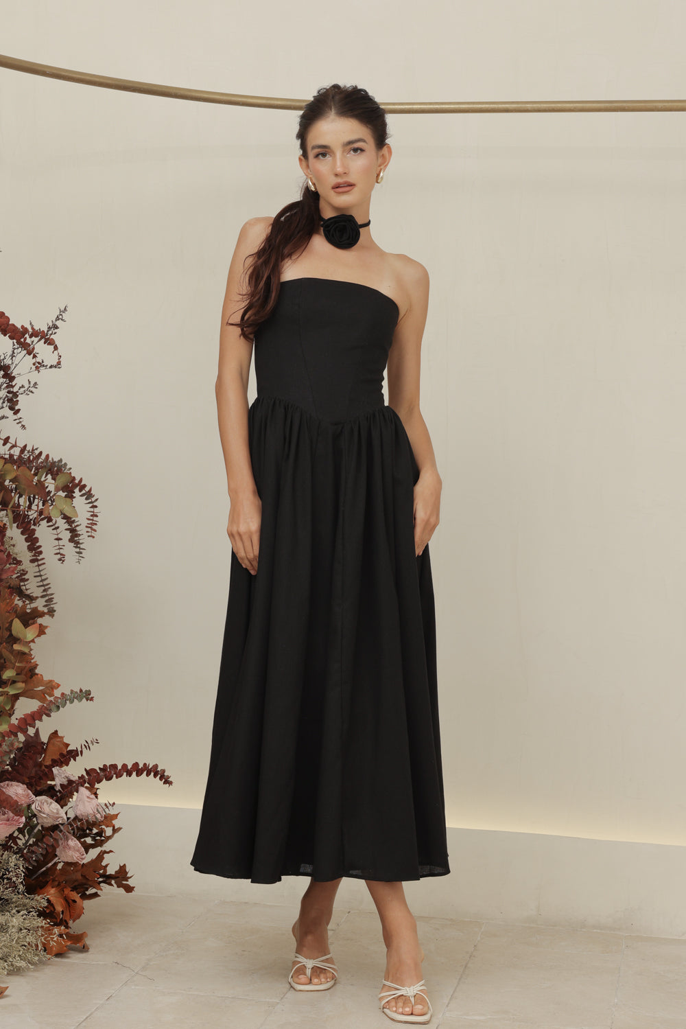 COCO DRESS Strapless Baroque Style Waist Midi Dress with Floral Neckpiece (Black Linen)