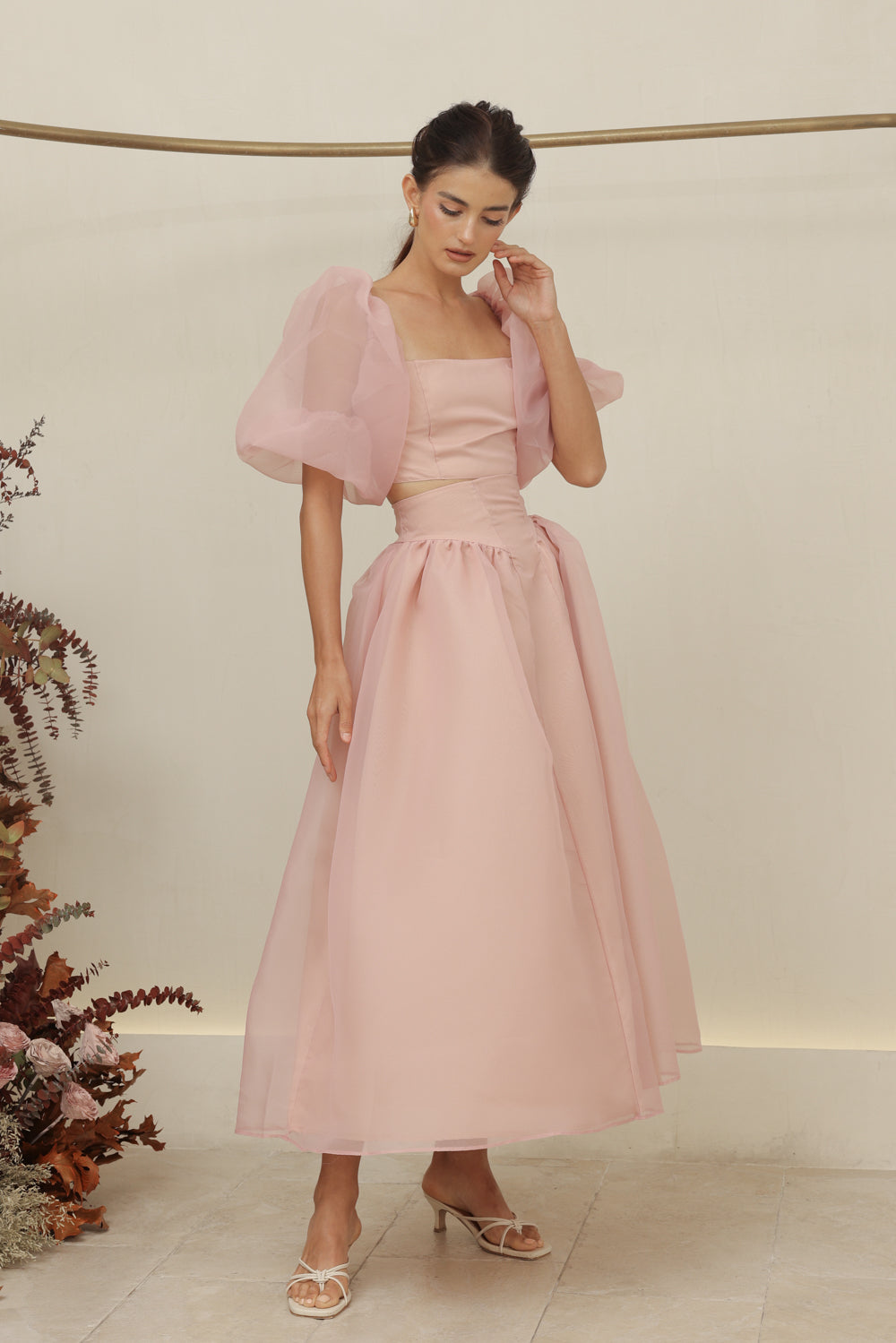 PERLA SET Puff Sleeve Top with Baroque Style High Waist Midi SkirT (Blush Matte Organdy)