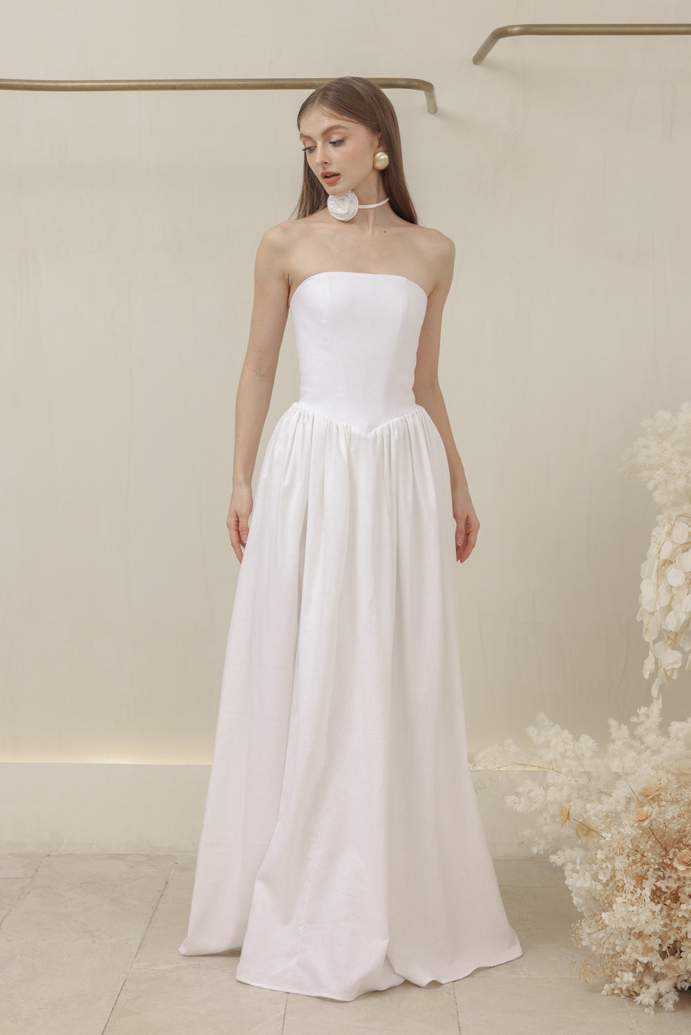 CAPUCINE DRESS Strapless Baroque Style Waist Maxi Dress with Floral Neckpiece (White Linen)