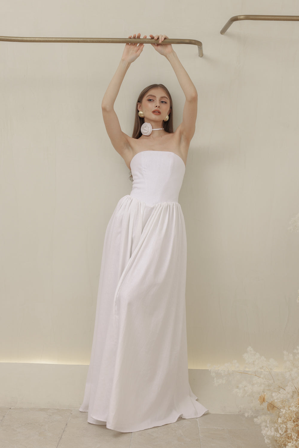 CAPUCINE DRESS Strapless Baroque Style Waist Maxi Dress with Floral Neckpiece (White Linen)