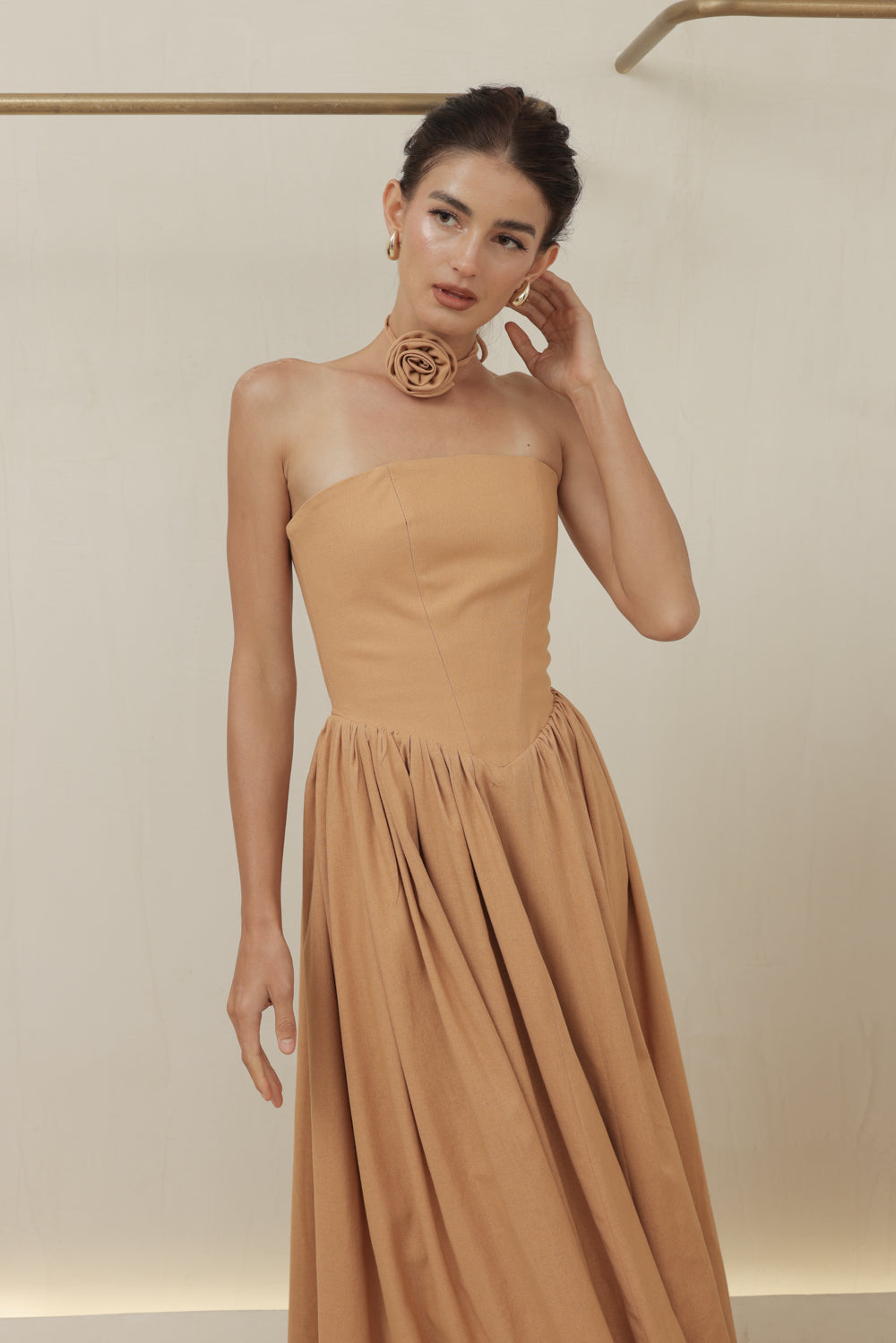 CAPUCINE DRESS Strapless Baroque Style Waist Maxi Dress with Floral Neckpiece (Camel Linen)