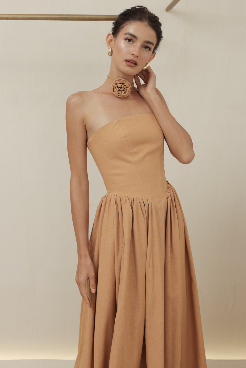 CAPUCINE DRESS Strapless Baroque Style Waist Maxi Dress with Floral Neckpiece (Camel Linen)