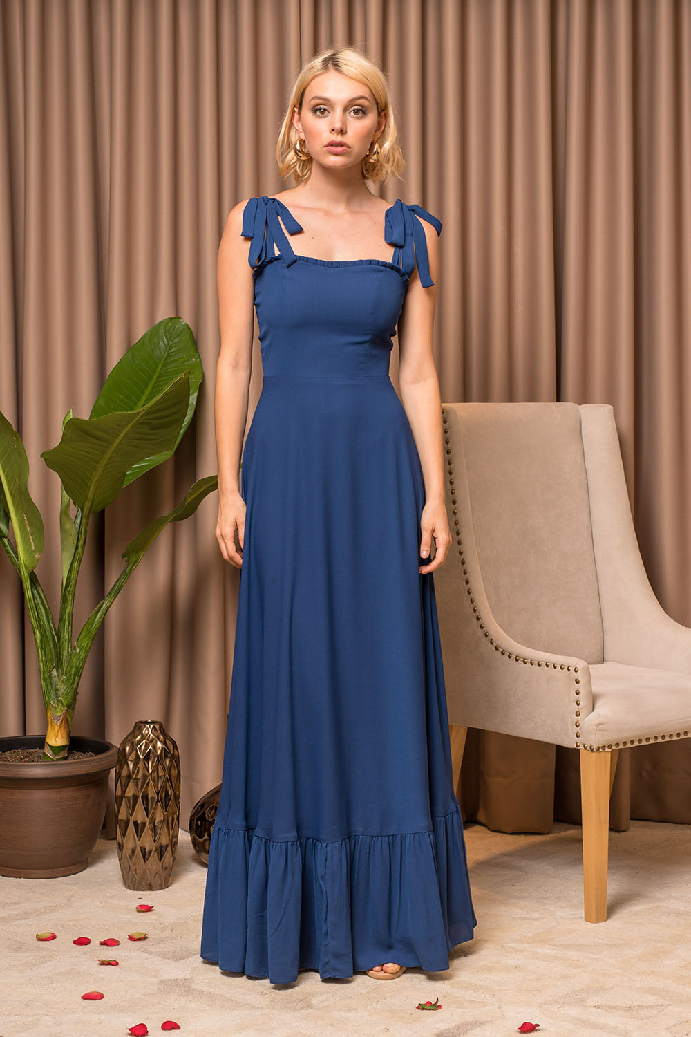 1000x1500_Zoo_HOL18_L008_005