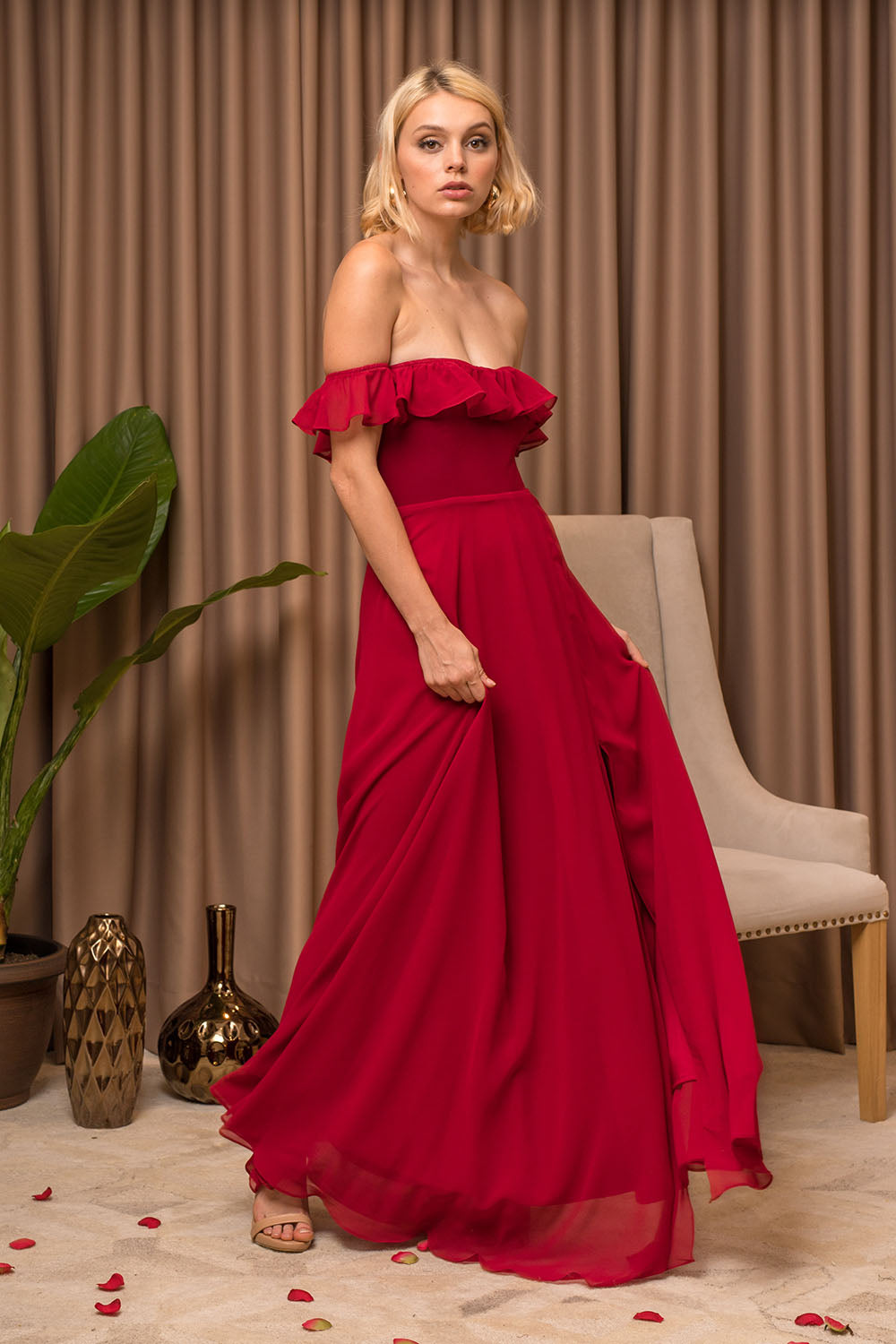 1000x1500_Zoo_HOL18_L010_007