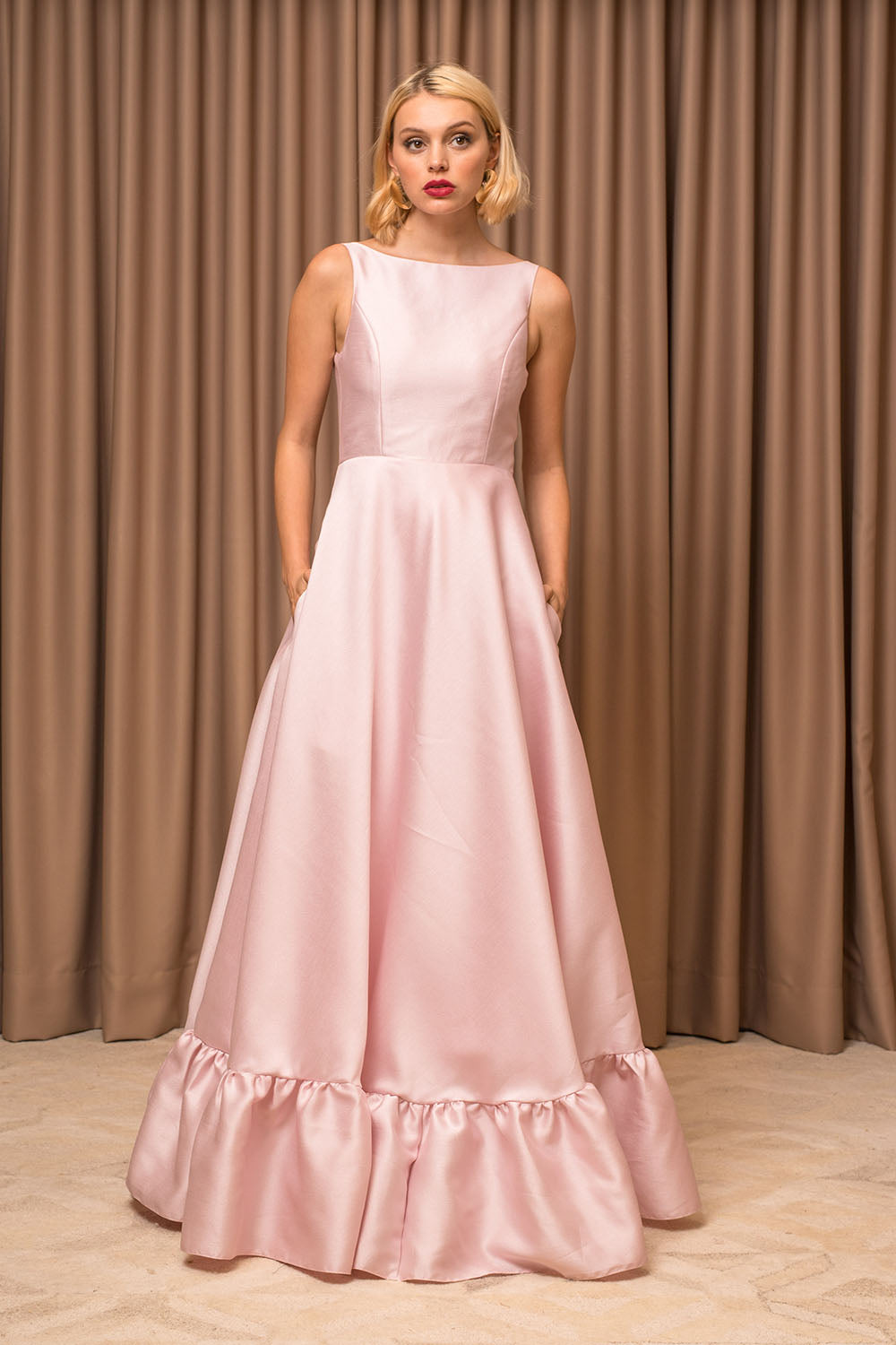 first-1000x1500_Zoo_HOL18_L022_003