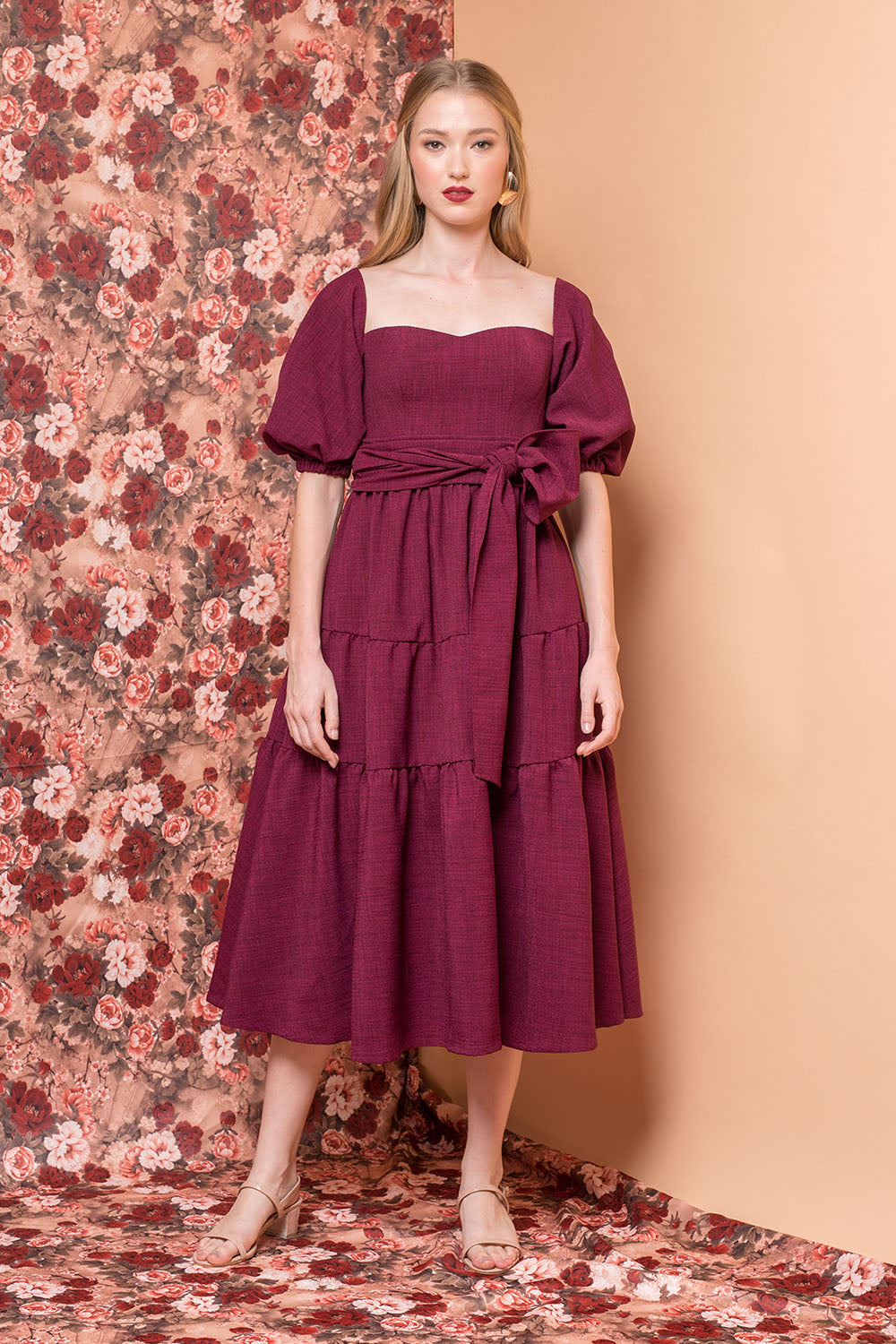 first-1000x1500_Zoo_HOL18_L070_002