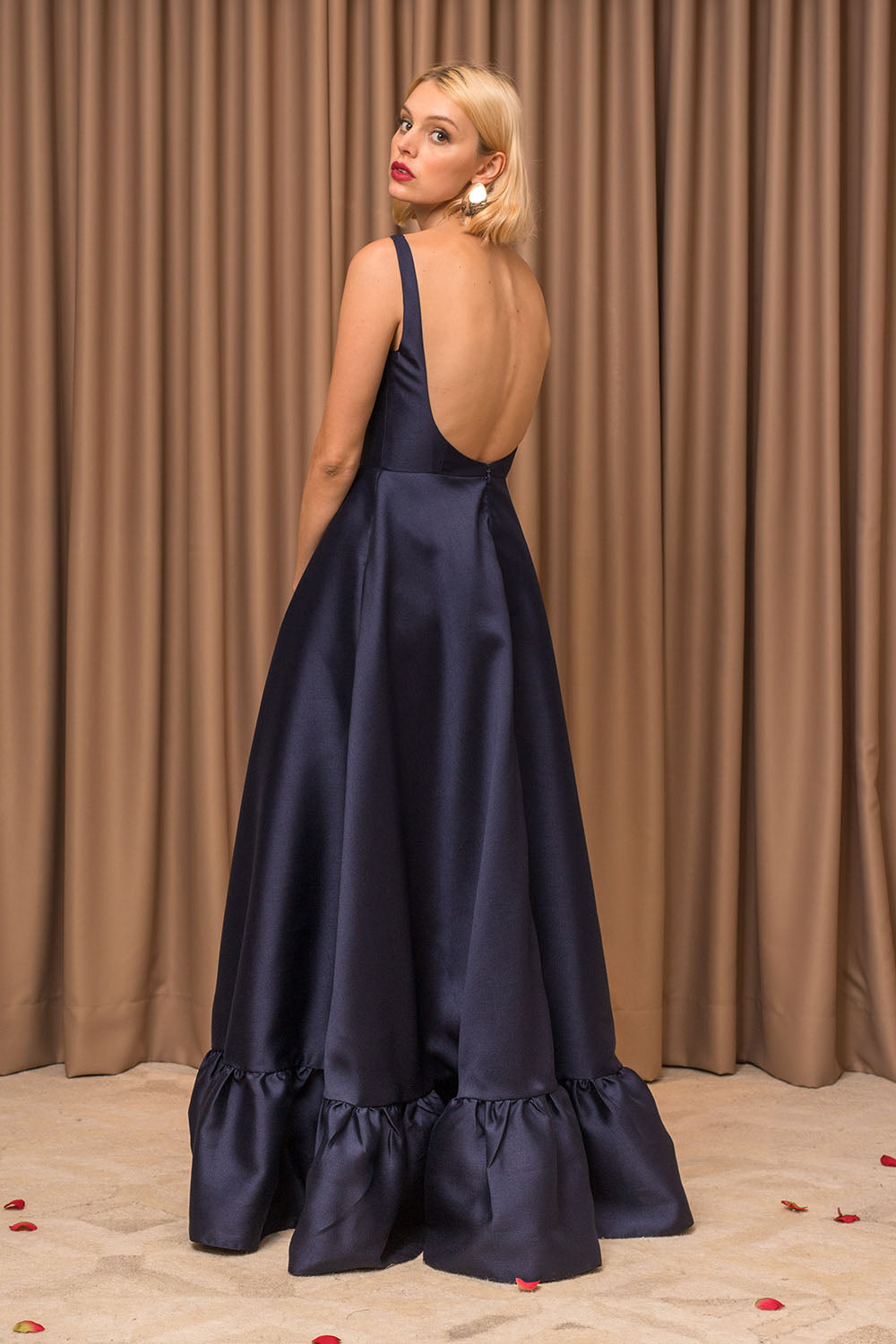 sec-1000x1500_Zoo_HOL18_L025_008