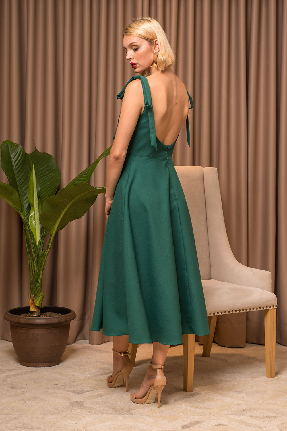 sec-1000x1500_Zoo_HOL18_L037_010