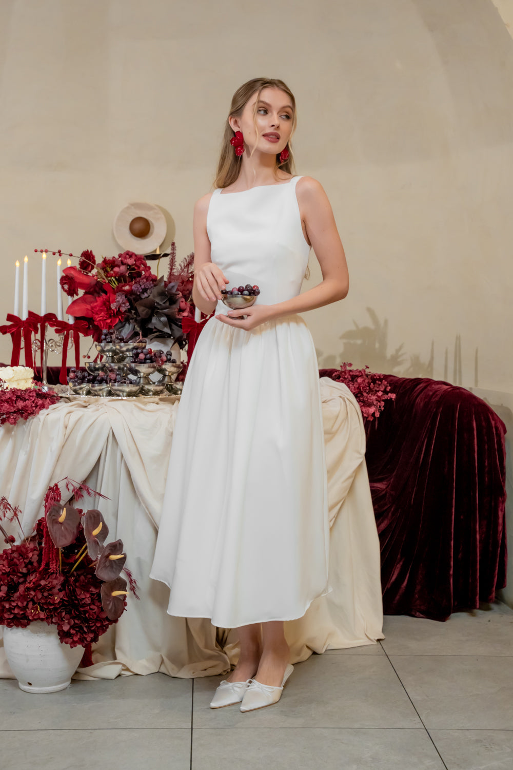 ROSINE DRESS Sleeveless Boat Neck Midi Dress (White Neocrepe)