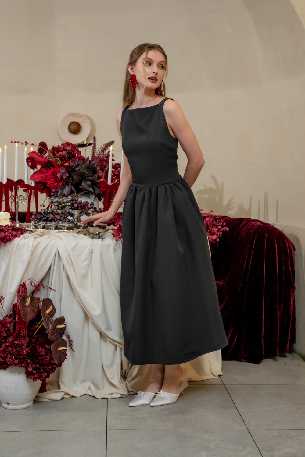 ROSINE DRESS Sleeveless Boat Neck Midi Dress (Black Neocrepe)