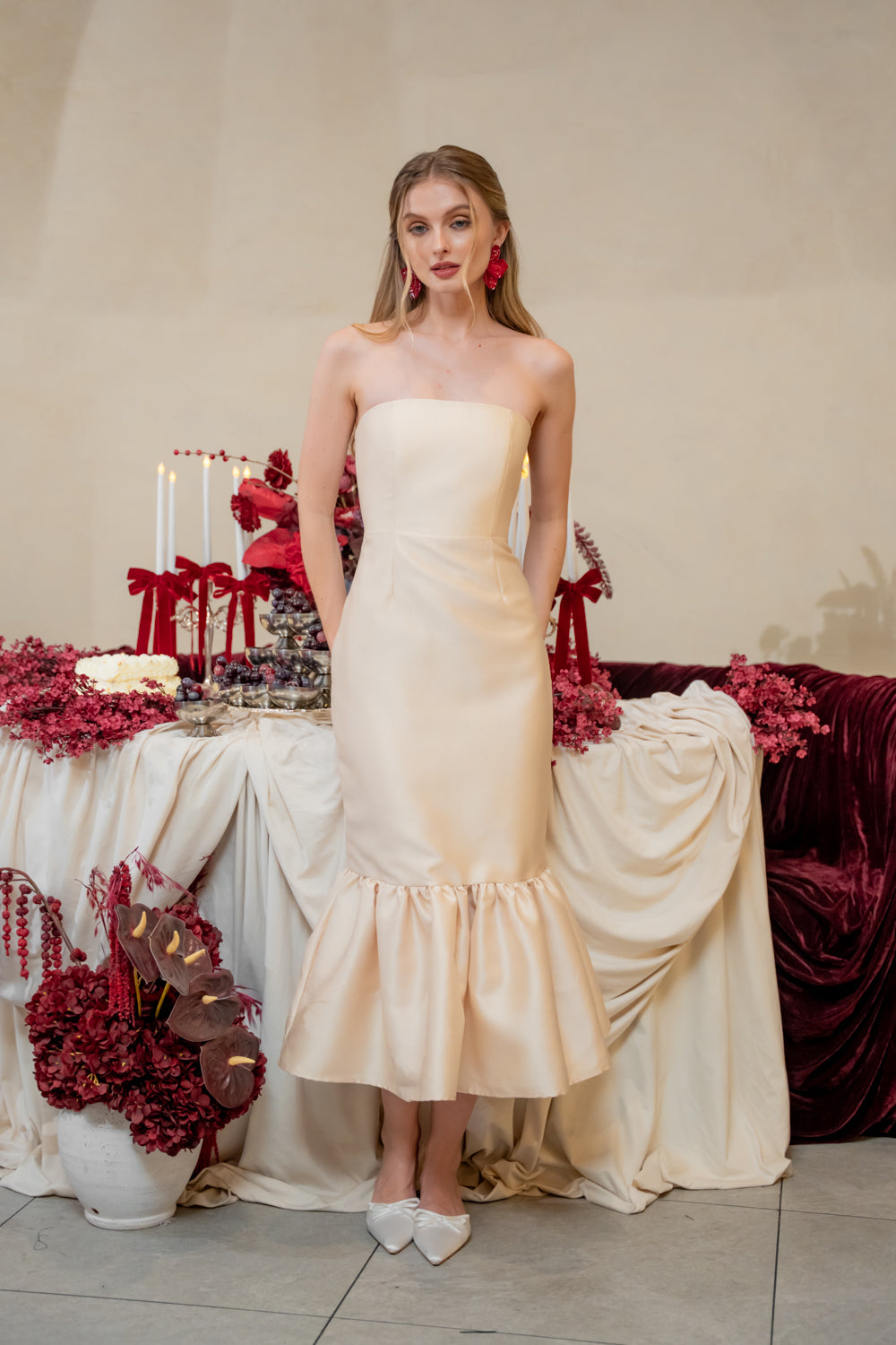 AMANDINE DRESS Strapless Midi Dress with Ruffle Hem (Light Gold Gazaar)