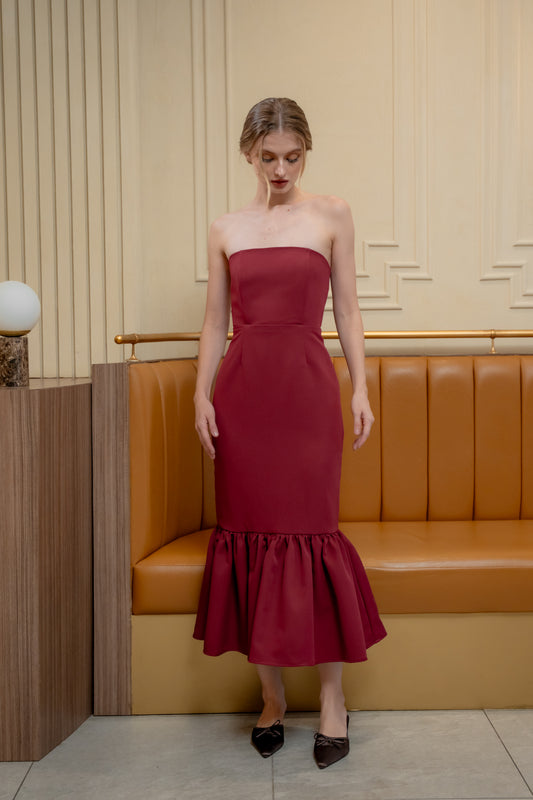 AMANDINE DRESS Strapless Midi Dress with Ruffle Hem (Dark Maroon Neocrep)