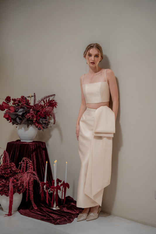 AMBROSIA SET Strappy Top and Side Bow Pencil Skirt (Light Gold Gazaar)