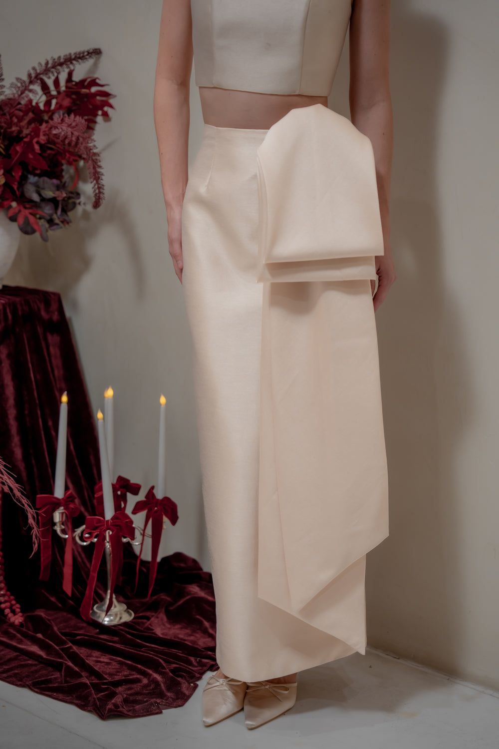 AMBROSIA SET Strappy Top and Side Bow Pencil Skirt (Light Gold Gazaar)