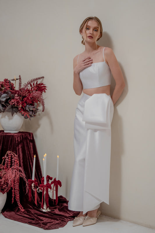 AMBROSIA SET Strappy Top and Side Bow Pencil Skirt (White Gazaar)