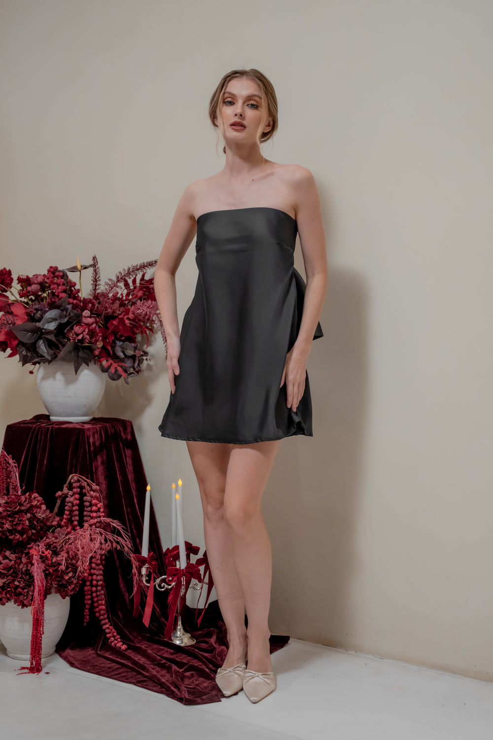 CALISTA DRESS Strapless Mini Dress with Bow Back (Black Silk Creoe)