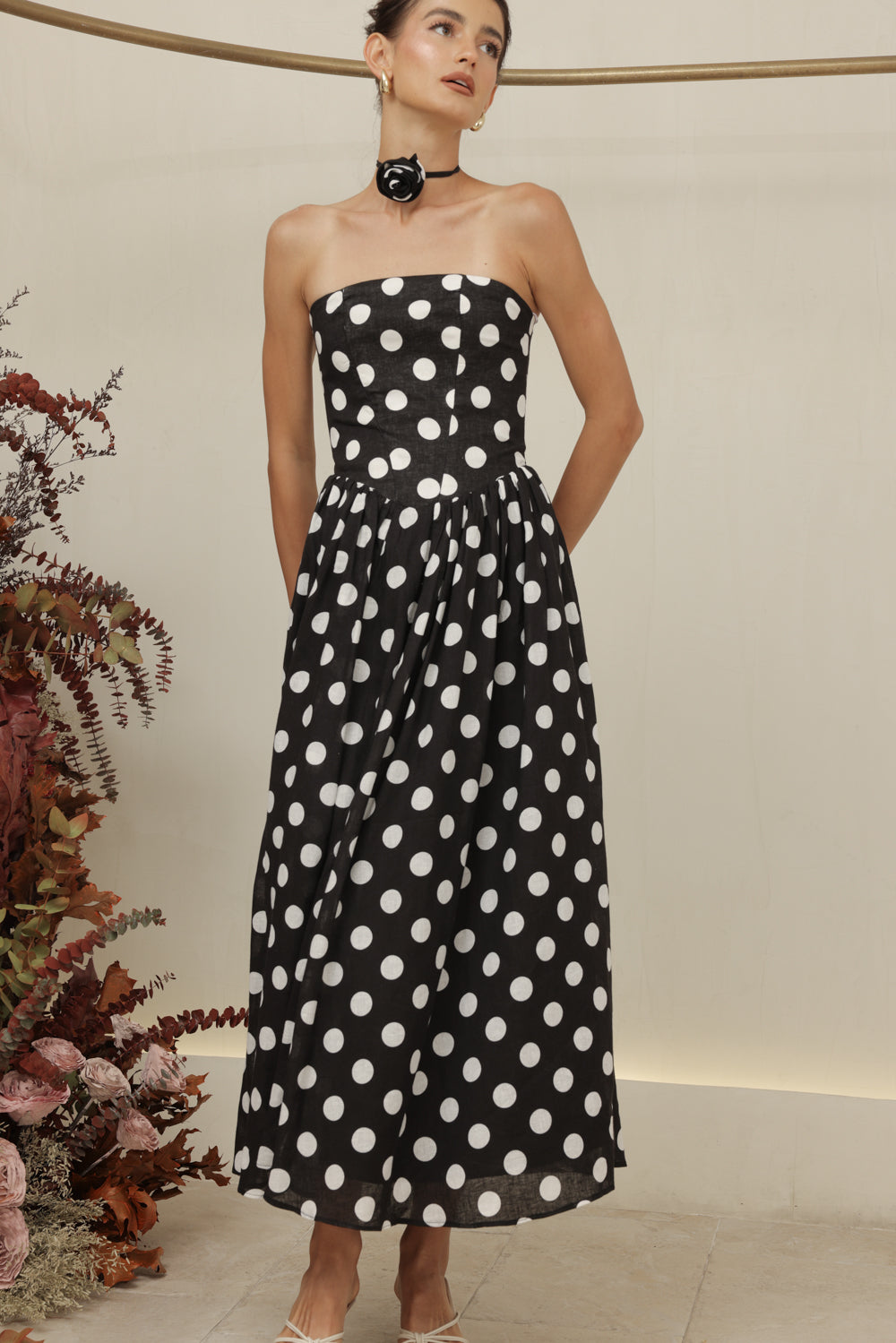 COCO DRESS Strapless Baroque Style Waist Midi Dress with Floral Neckpiece (Black Polkadot)