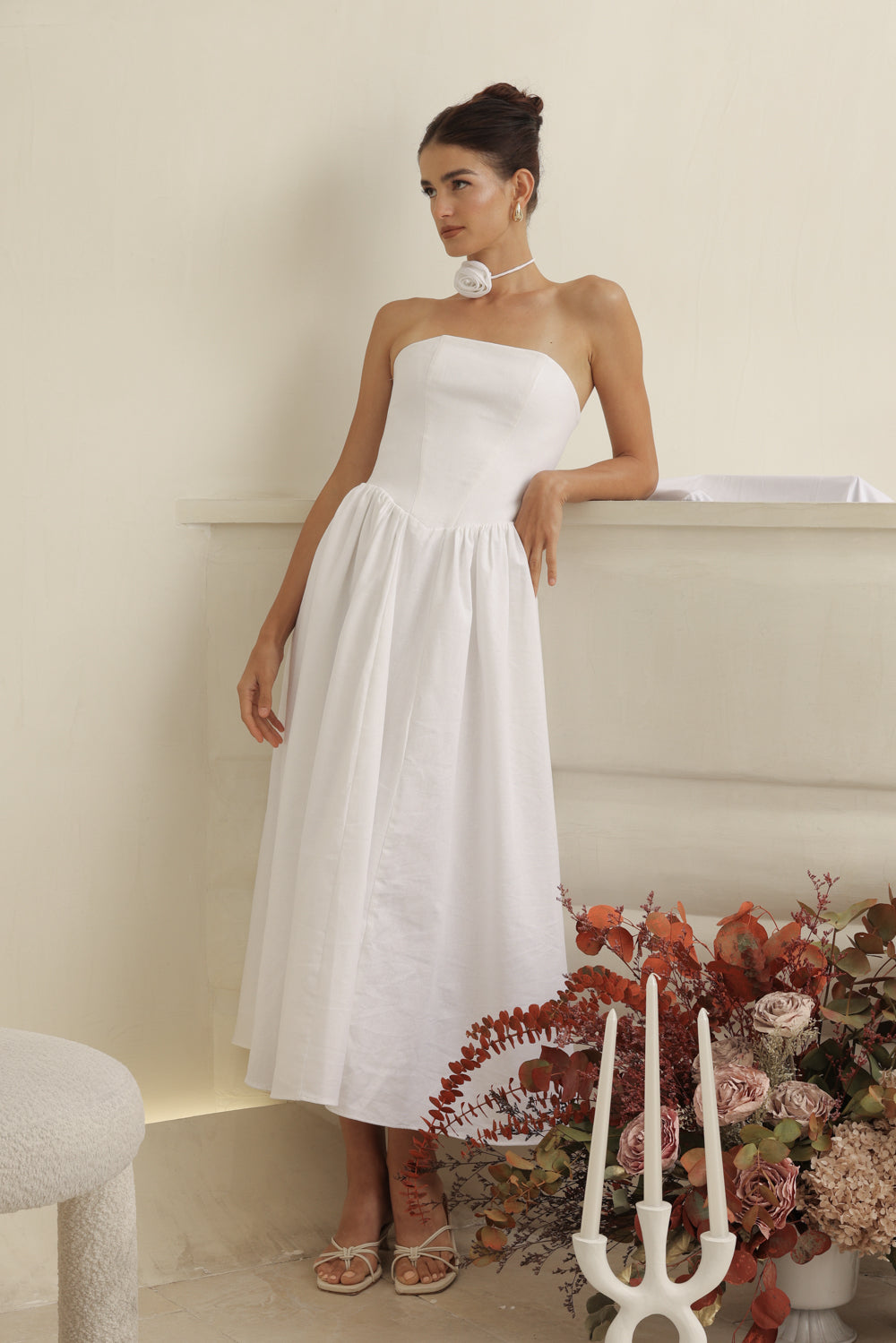 COCO DRESS Strapless Baroque Style Waist Midi Dress with Floral Neckpiece (White Linen)