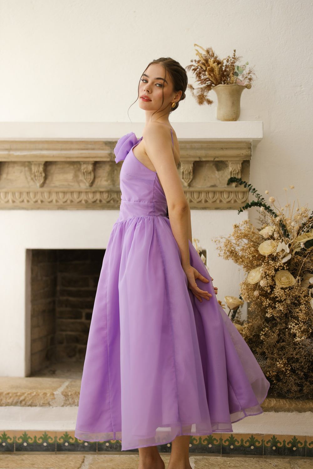 CELESTE Sleeveless Baroque Style Waist Midi Dress with Floral Detail on Neckline (Lavender Organza)