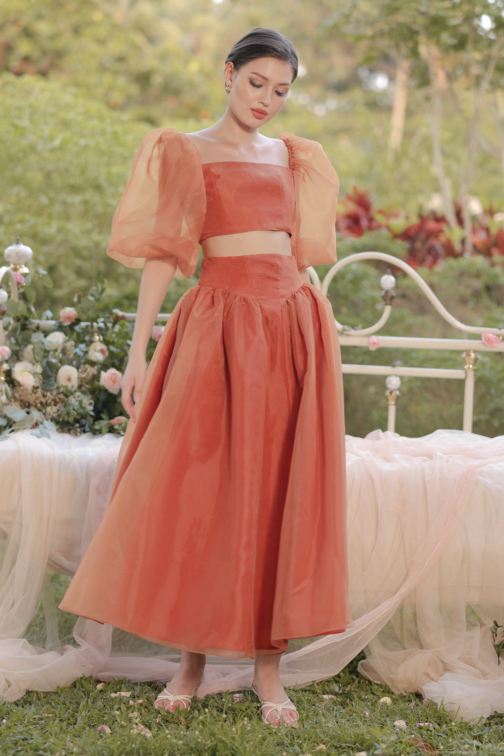 PERLA SET Puff Sleeve Top with Baroque Style High Waist Midi Skirt (Ru ...