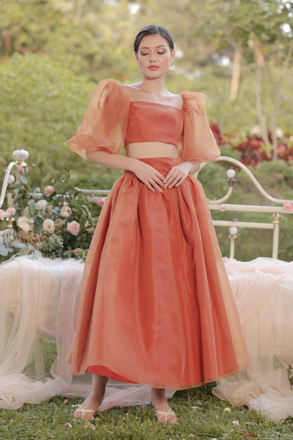 PERLA SET Puff Sleeve Top with Baroque Style High Waist Midi Skirt (Ru ...